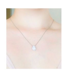 TEARDROP PENDANT NECKLACE